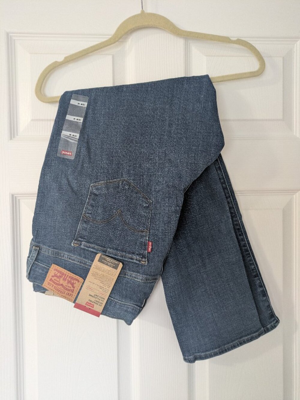 Levi's 311 Shaping Skinny Jeans size 18M | Super Soft | Mid Rise | NWT